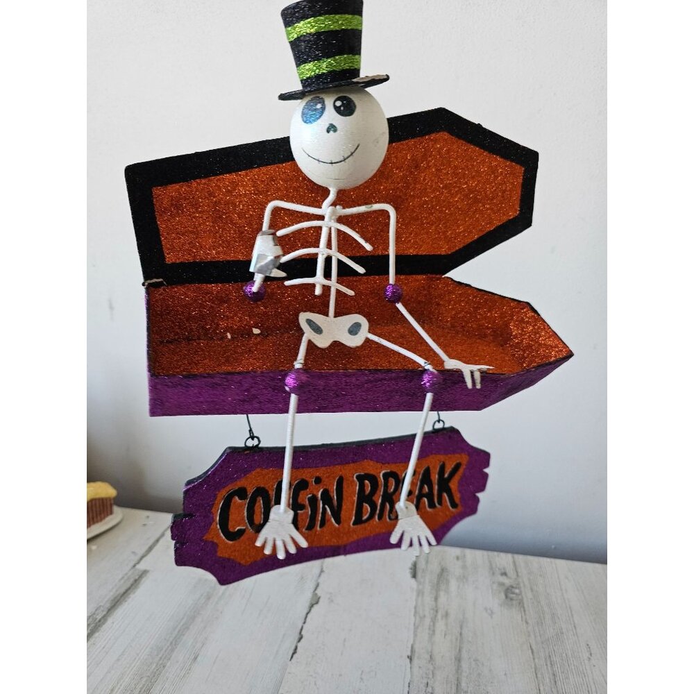 Pier 1 skeleton coffin break glitter RARE Halloween sign hanging decor unique sp